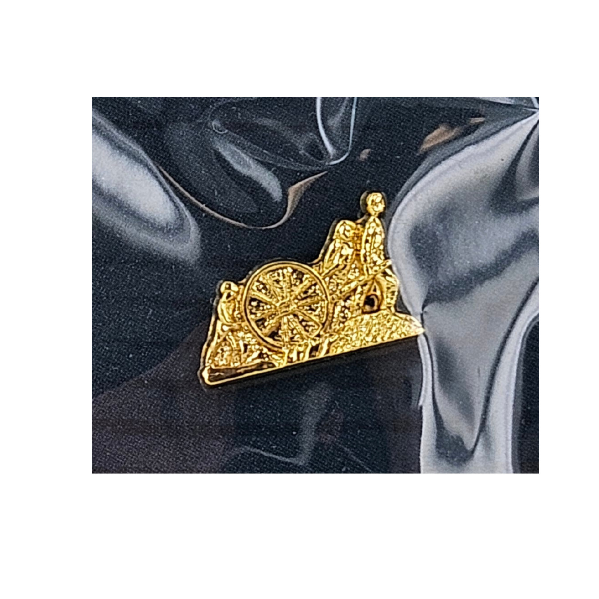 Tie Tack Handcart Gold