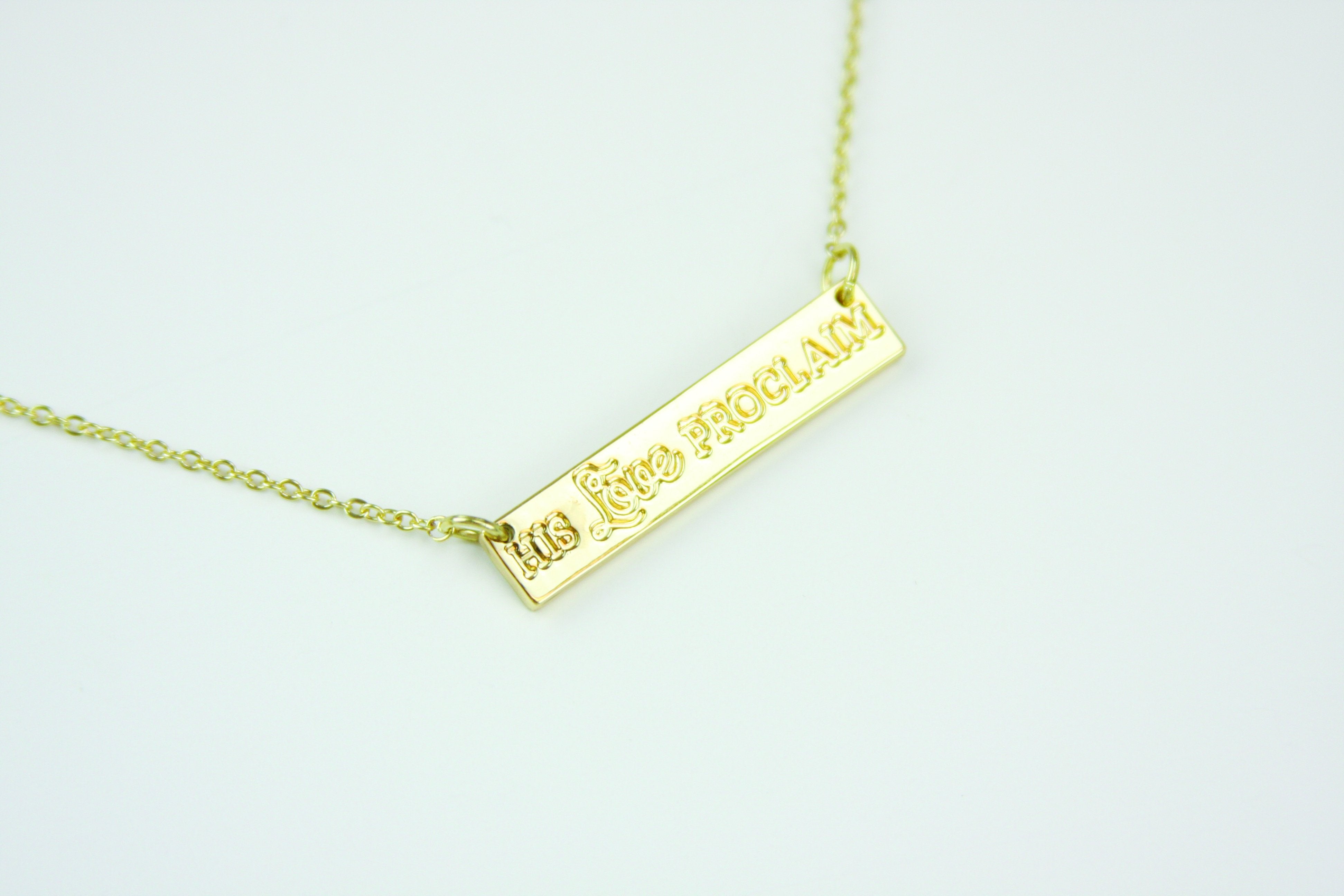 C136 His Love Proclaim Necklace (gold)