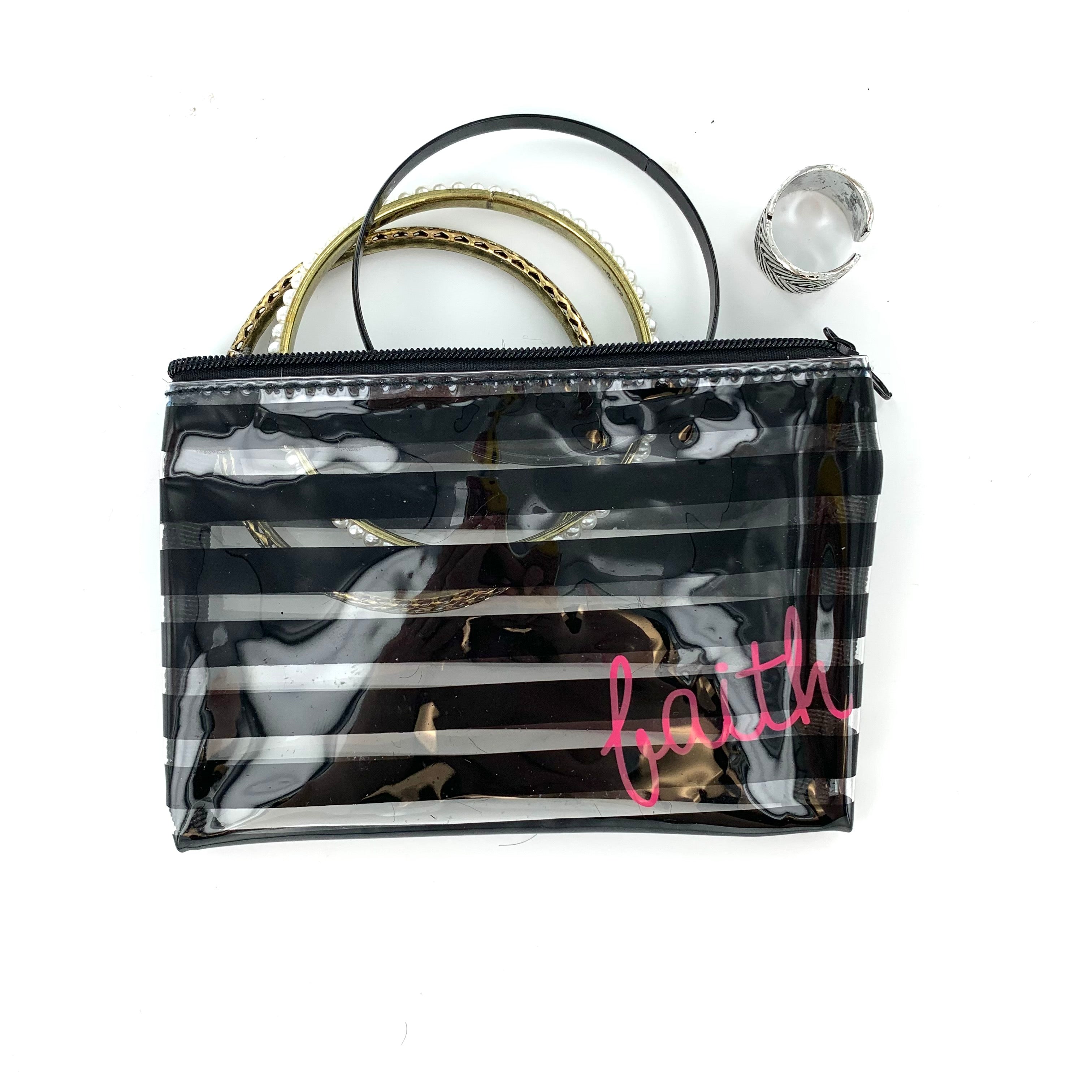 Faith Zipper Wallet